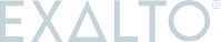 Logo de la marque Exalto  avec des lettres bâton et un triangle à la place du A sur fond bleu